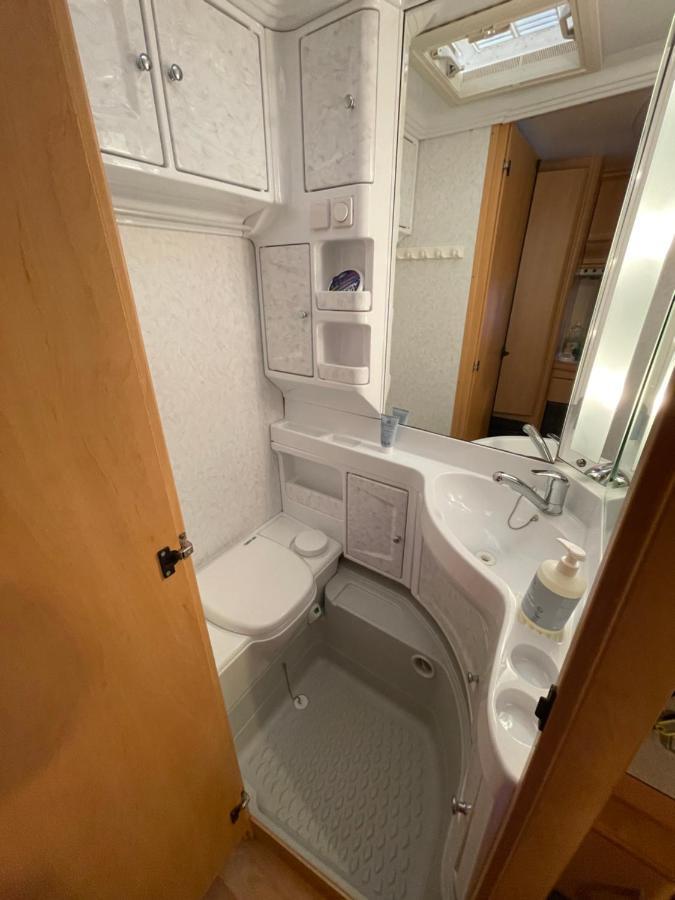 Cozy Caravan Vestmannaeyjar Exterior photo