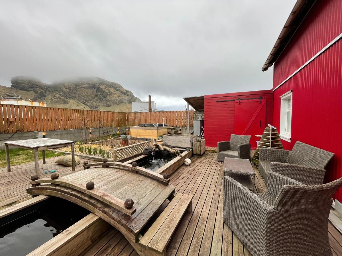 Cozy Caravan Vestmannaeyjar Exterior photo